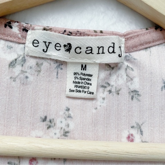 Pink Floral Split V-Neck Stretchy Summer Top - Picture 2 of 7